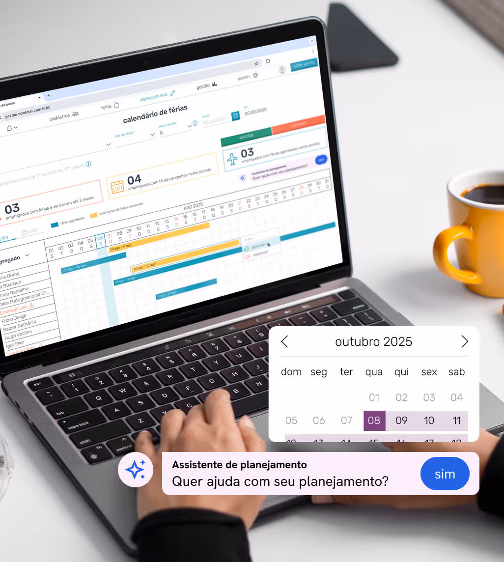Notebook exibindo a tela de controle de escalada do sistema de gestão de jornada da Pontotel. 