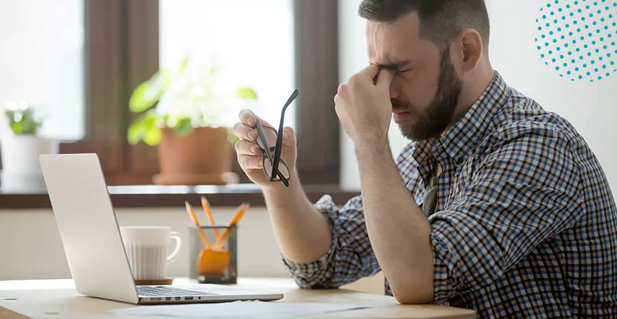 Imagem de Trabalho excessivo: saiba como evitar, o que pode causar e quais os problemas gerados para a empresa e colaborador