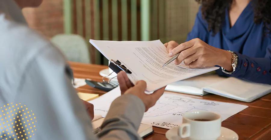 Imagem de Entenda o que é onerosidade trabalhista e excessiva e a importância delas para assegurar os direitos trabalhistas