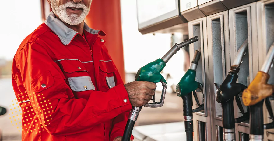Imagem de Controle de ponto para posto de gasolina: por que fazer o registro de ponto, quais os tipos e como escolher