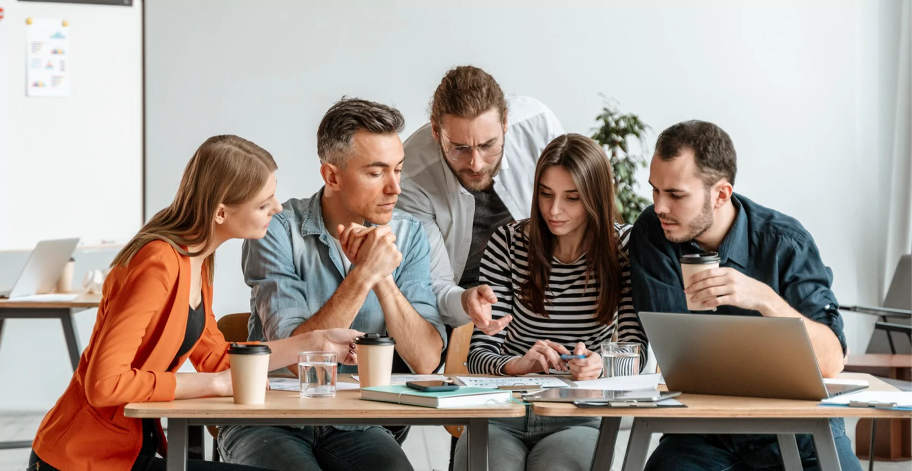 Imagem de Liderança comercial: saiba do que se trata, quais as principais funções e como aplicar nas empresas