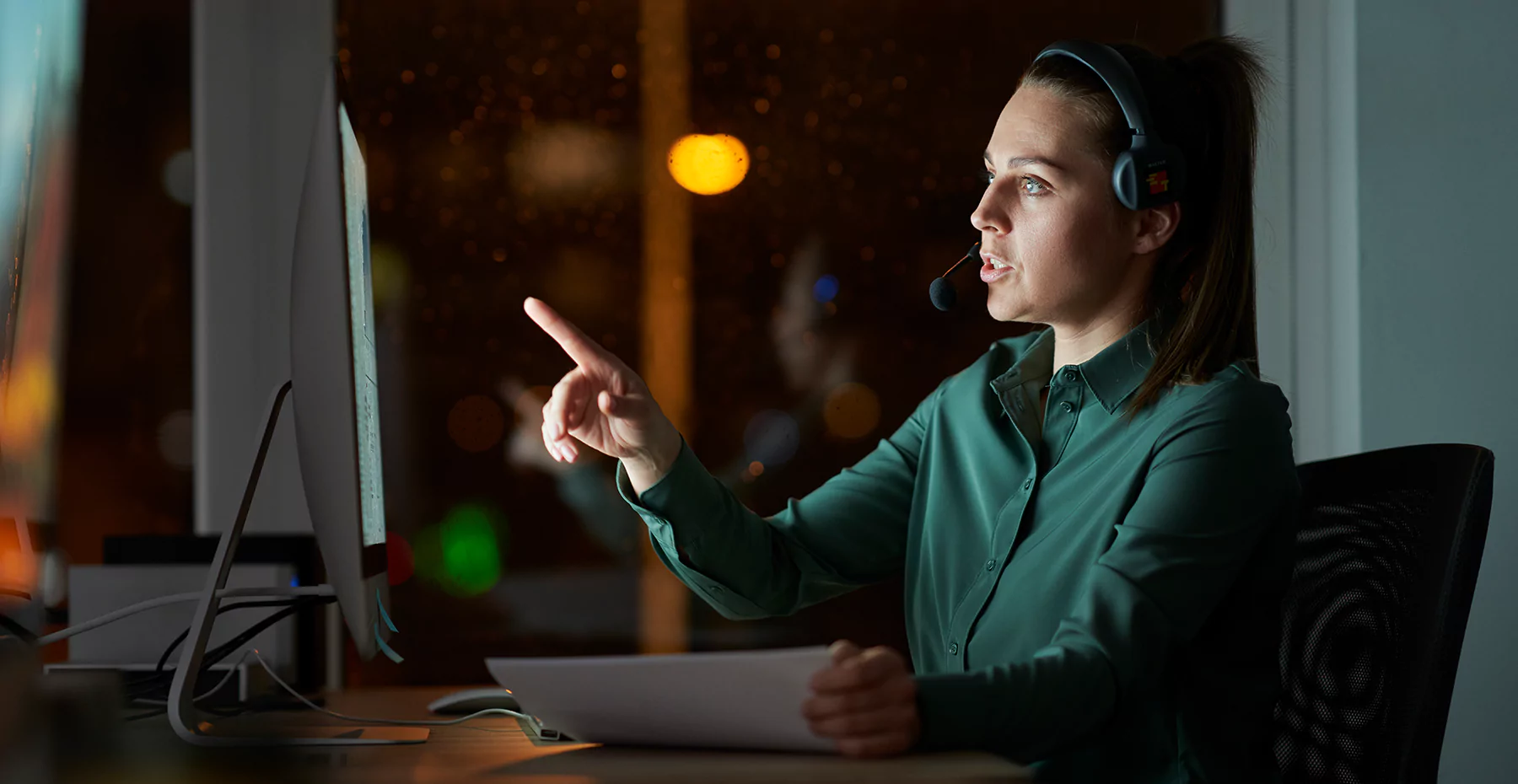Imagem de [CALCULADORA ONLINE GRATUITA] Cálculo do adicional noturno: guia completo com leis e erros comuns