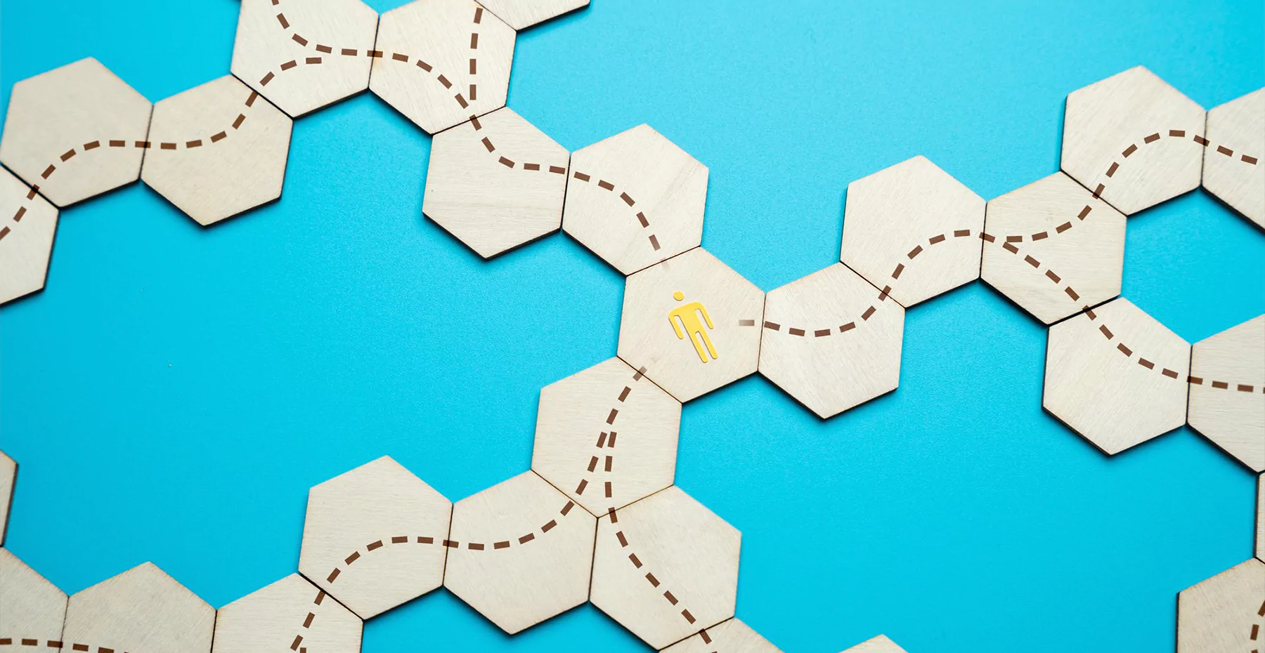 Imagem de Carreira não linear: o que é, tipos e por que esse modelo está ganhando espaço no mercado de trabalho