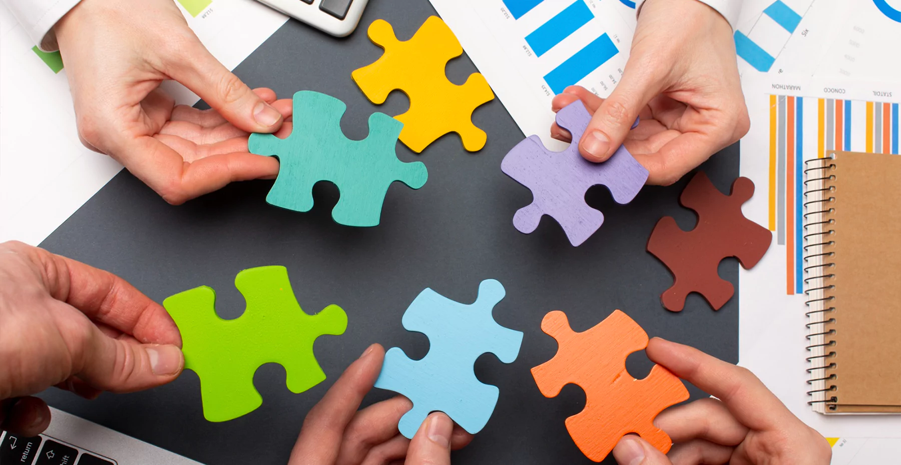 Imagem de Comunicação interdepartamental: qual sua importância para as empresas e como colocar em prática?