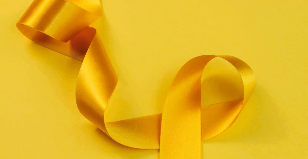 fita de campanha amarela em fundo amarelo