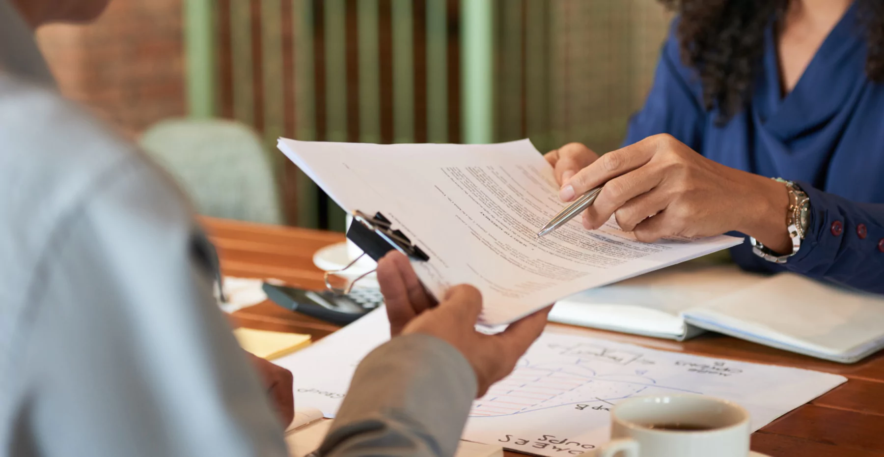 img of Pejotização: o que é, quando é ilegal, diferenças entre o CLT e como evitar riscos na sua empresa