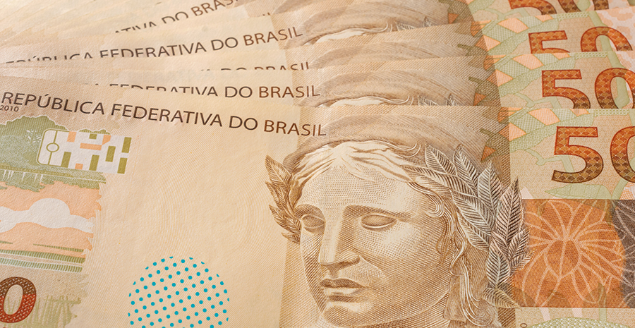 imagem de notas de cinquenta reais
